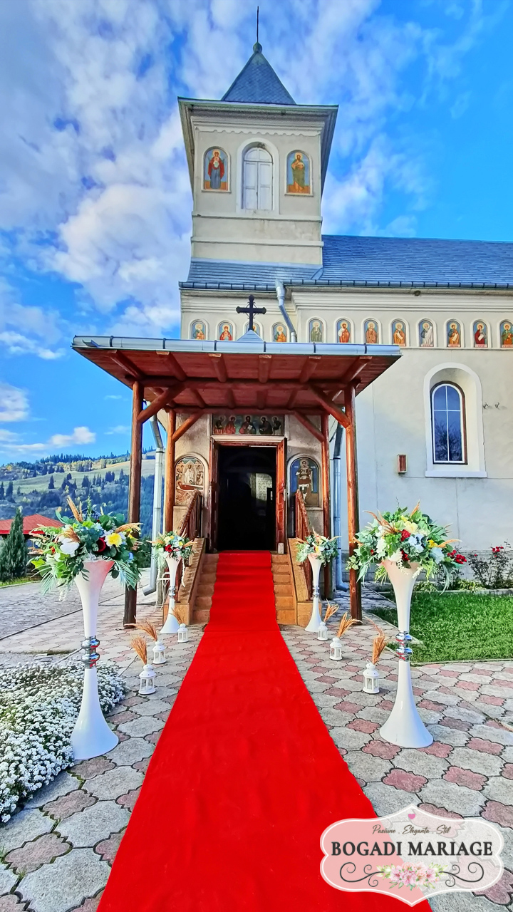 Decor Biserica Nunti / Botezuri Vatra Dornei - Suceava - Campulung - Gura Humorului - Bistrita - Bogadi Mariage